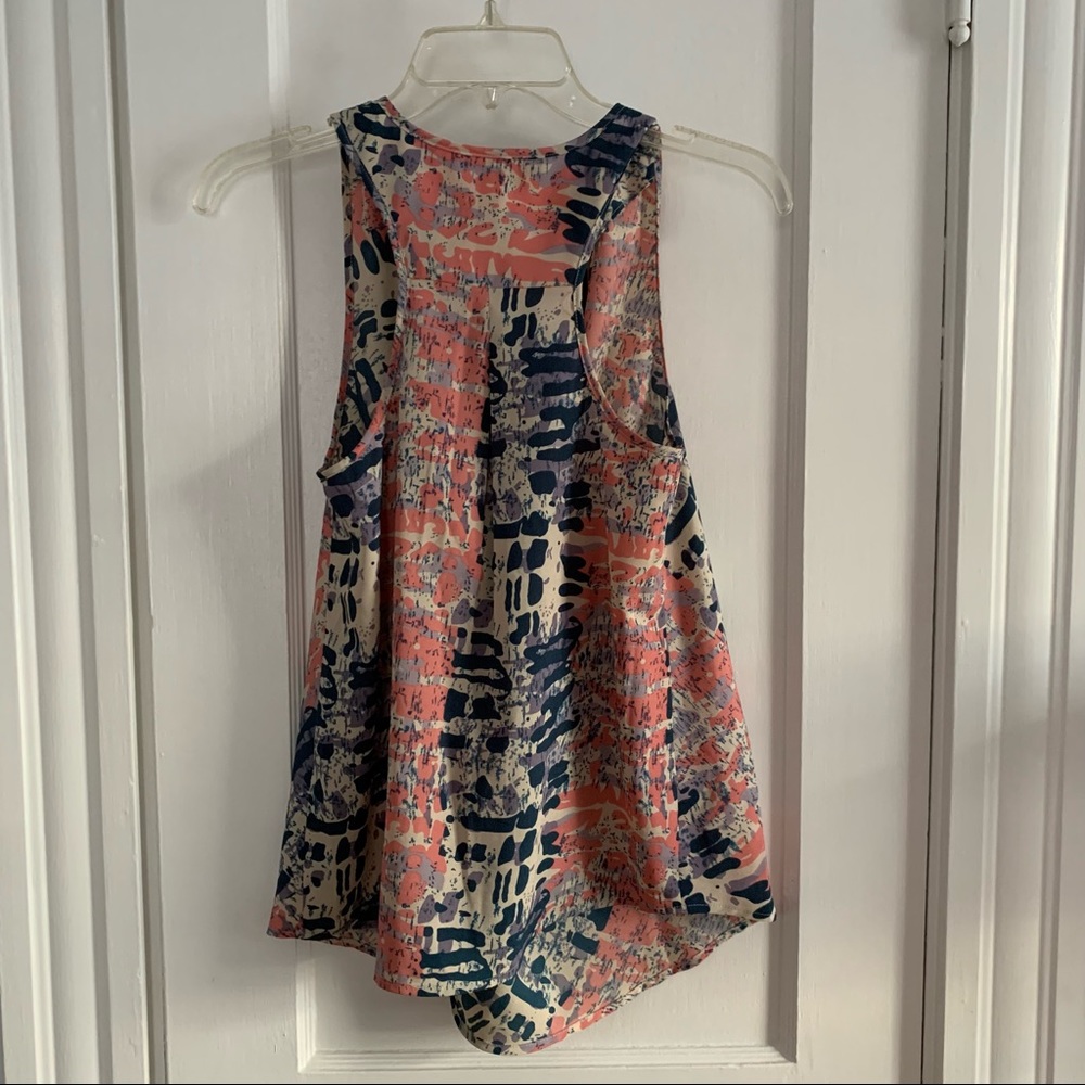 Drape-front top - Picture 4 of 7